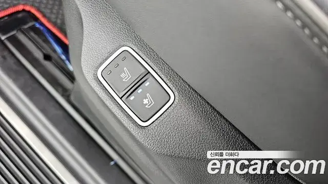 Hyundai Staria 2023 — ფოტო 5/20