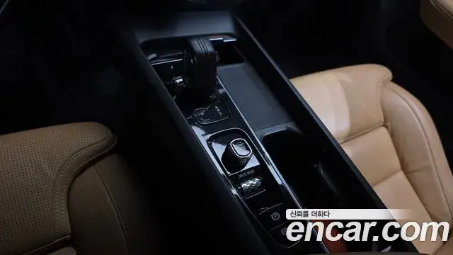 Volvo V60 Cross Country 2021 — Şəkil 20/20