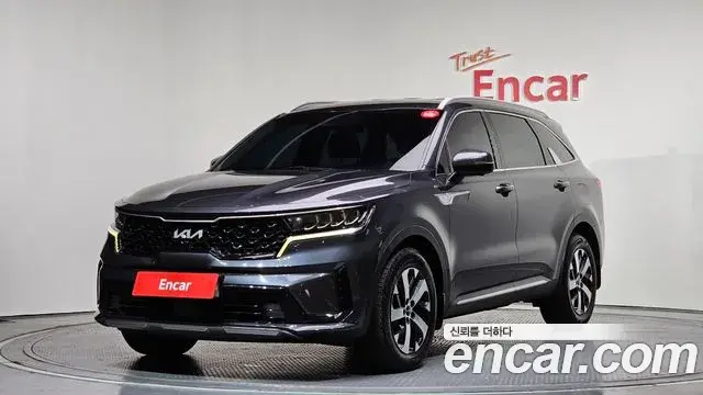 Kia Sorento 2022 — Фото 9/20
