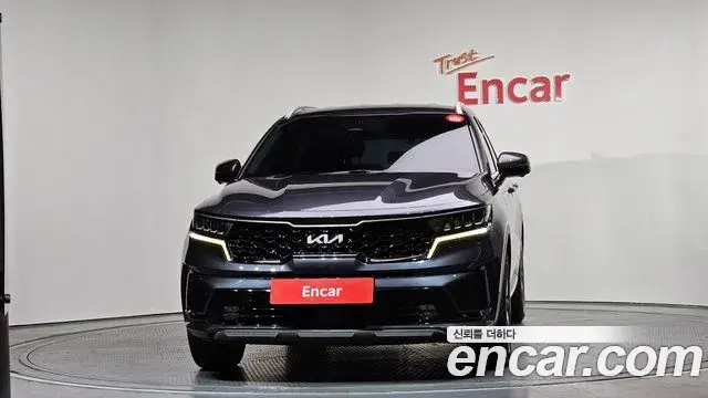 Kia Sorento 2022 — Фото 2/20