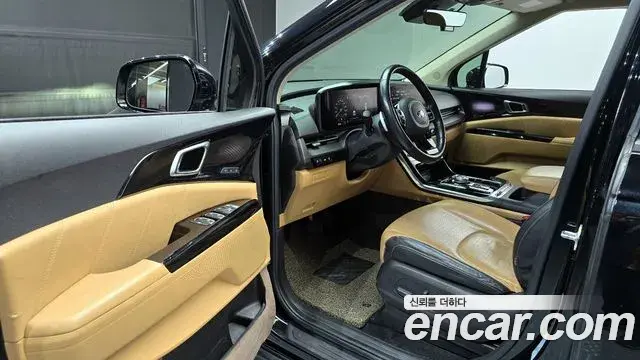 Kia Carnival 2020 — Photo 17/20