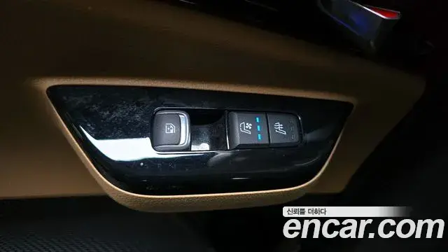 Kia Carnival 2020 — Photo 6/20