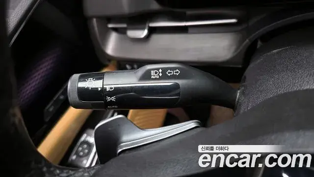 Kia Carnival 2020 — Photo 19/20