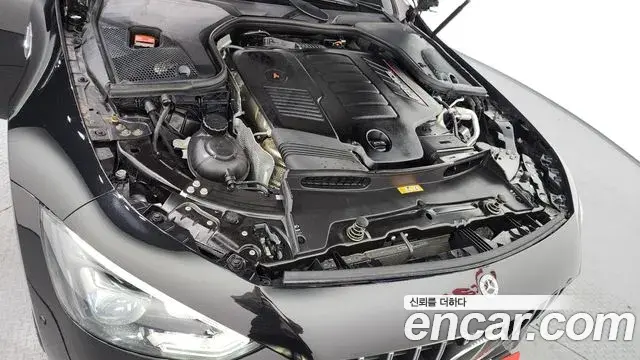 Mercedes-Benz AMG GT 2020 — Şəkil 15/20