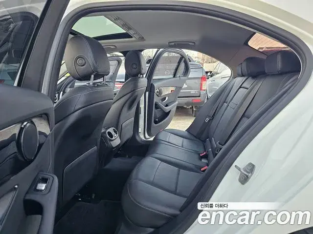Mercedes-Benz C-Class 2020 — Şəkil 20/20