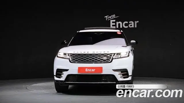 Land Rover Range Rover Velar 2023 — ფოტო 9/20