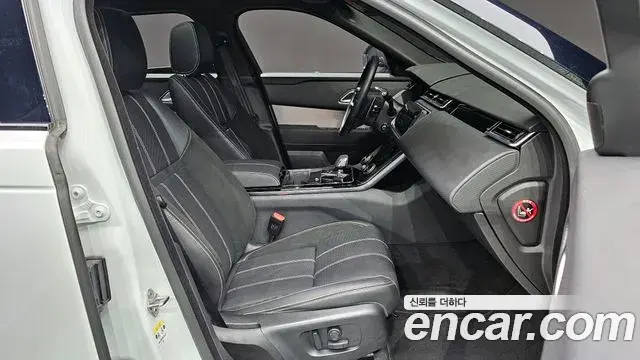 Land Rover Range Rover Velar 2023 — ფოტო 4/20