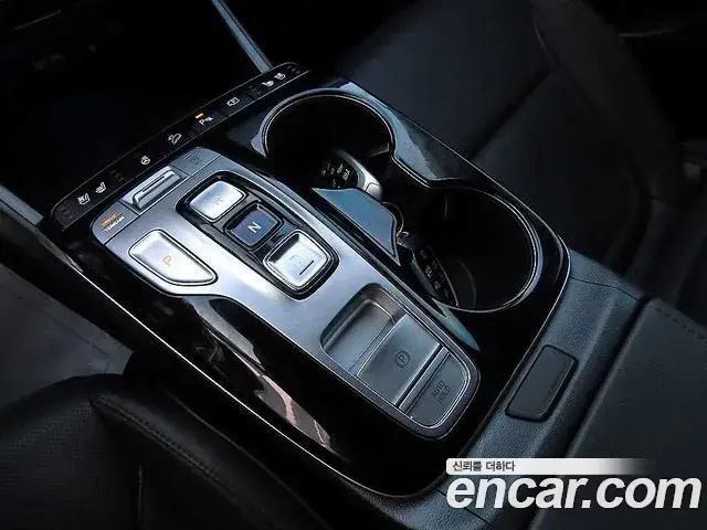 Hyundai Tucson Hybrid 2023 — Photo 14/20