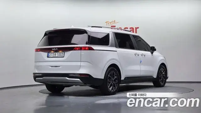 Kia Carnival 2022 — Photo 2/20