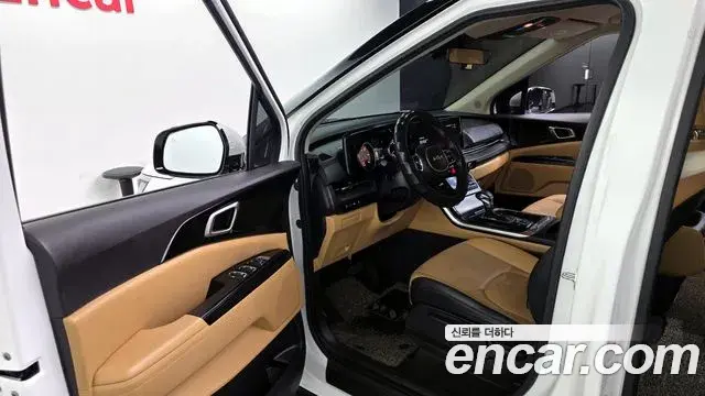 Kia Carnival 2022 — Photo 10/20
