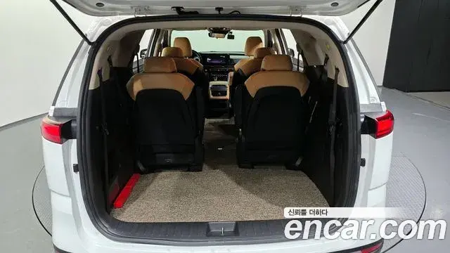 Kia Carnival 2022 — Photo 20/20