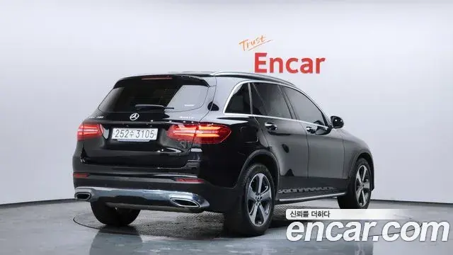 Mercedes-Benz GLC-Class 2019 — Фото 2/20