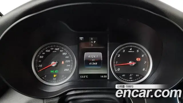 Mercedes-Benz GLC-Class 2019 — Фото 8/20