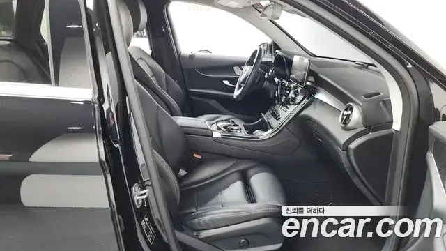 Mercedes-Benz GLC-Class 2019 — Фото 11/20