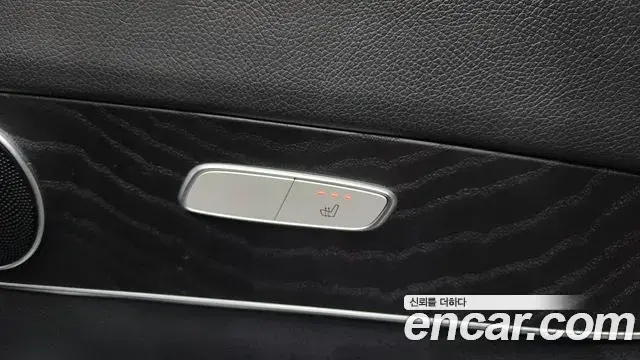 Mercedes-Benz GLC-Class 2019 — Фото 19/20