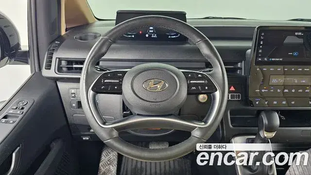Hyundai Staria 2023 — Şəkil 15/20