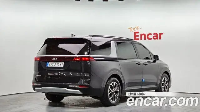Kia Carnival 2022 — Фото 2/20