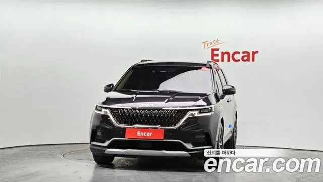 Kia Carnival 2022 — Фото 3/20