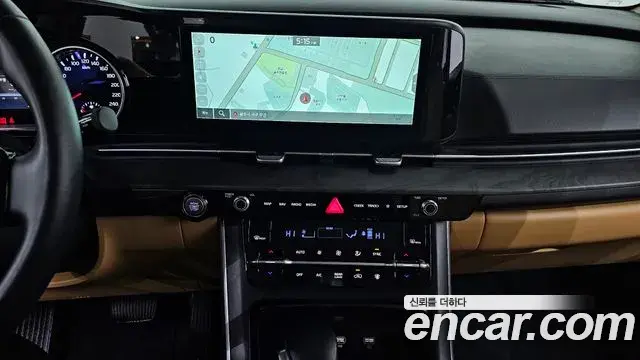 Kia Carnival 2022 — Фото 13/20