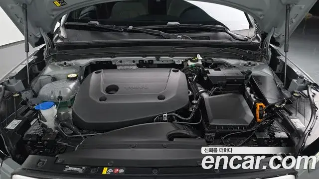 Volvo XC40 2024 — ფოტო 12/21