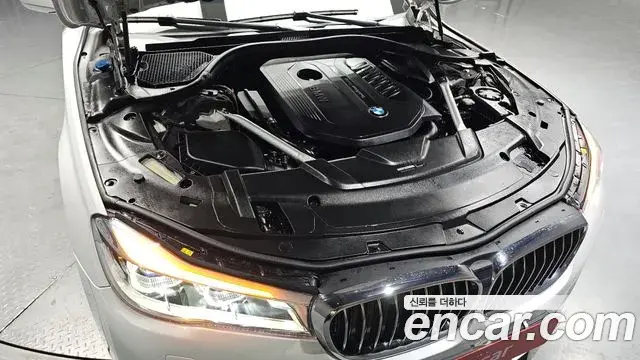 BMW 7 Series 2019 — Şəkil 1/20