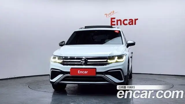 Volkswagen Tiguan Allspace 2022 — ფოტო 4/20