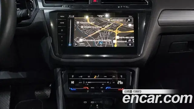 Volkswagen Tiguan Allspace 2022 — ფოტო 12/20