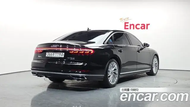 Audi A8 2019 — Şəkil 19/20