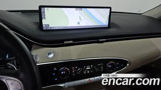 Genesis GV70 2021 — Photo 9/20