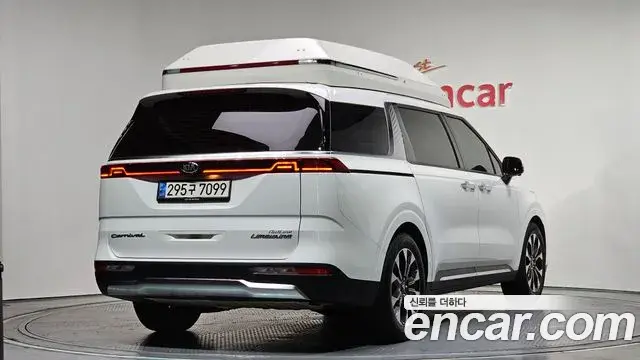 Kia Carnival 2020 — Фото 2/20