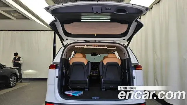 Kia Carnival 2020 — Фото 20/20