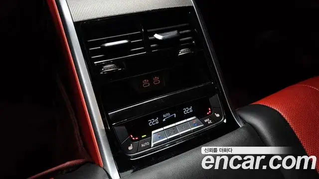 BMW 8 Series 2020 — Photo 3/20