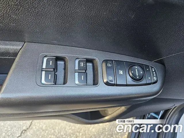Kia Sportage The Bold 2020 — Photo 12/20