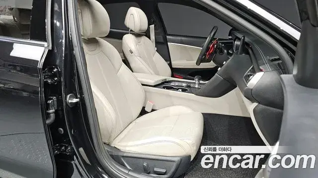 Genesis G70 2021 — Şəkil 8/20