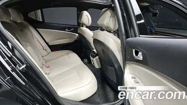 Genesis G70 2021 — Şəkil 1/20