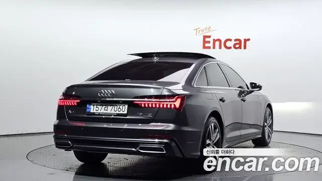 Audi A6 2021 — Şəkil 12/20