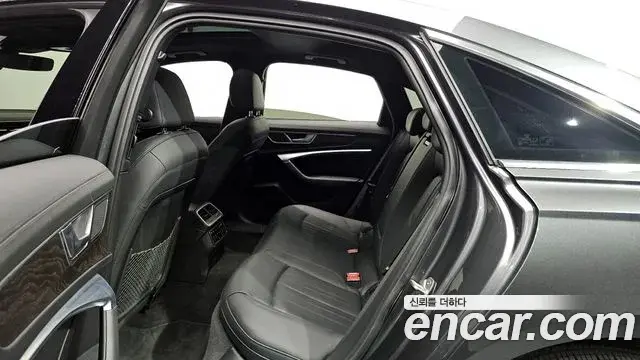 Audi A6 2021 — Şəkil 18/20