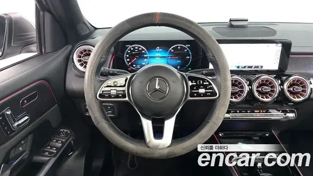 Mercedes-Benz EQB 2023 — ფოტო 6/20