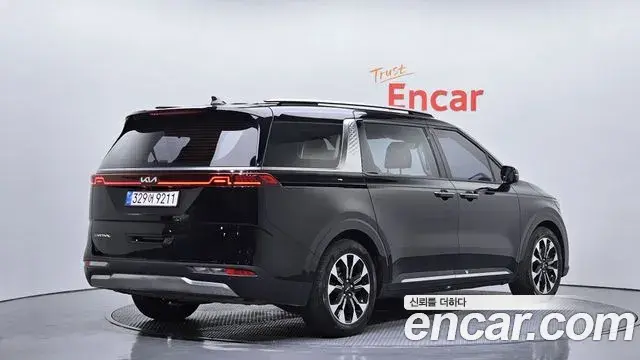 Kia Carnival 2021 — Şəkil 2/20
