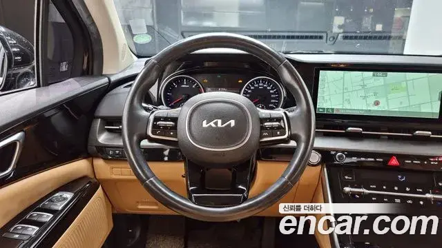 Kia Carnival 2021 — Şəkil 13/20