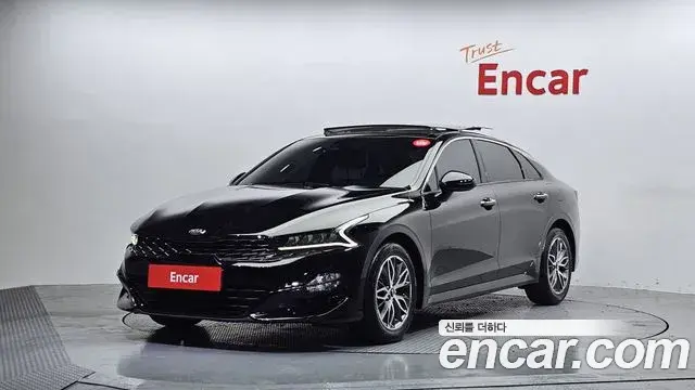 Kia K5 2021 — Photo 9/20