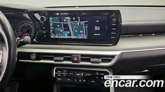Kia K5 2021 — Photo 6/20