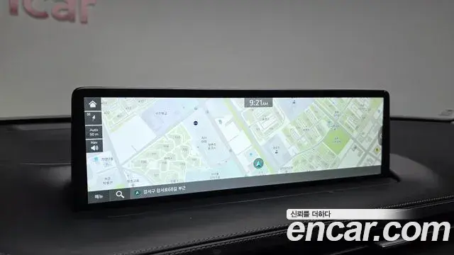 Genesis GV70 2021 — Photo 11/20