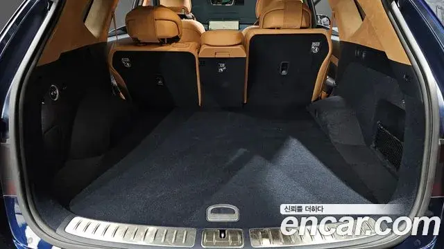 Genesis GV80 2022 — ფოტო 13/20