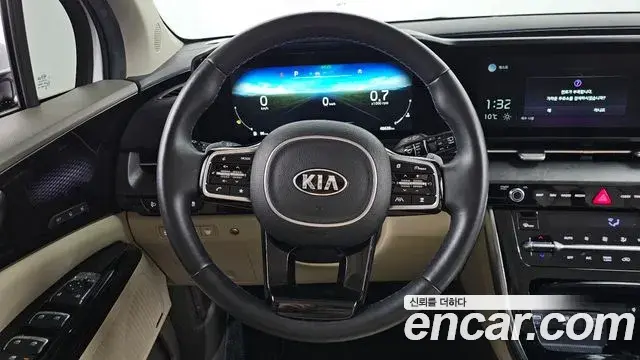 Kia Carnival 2021 — Şəkil 1/20