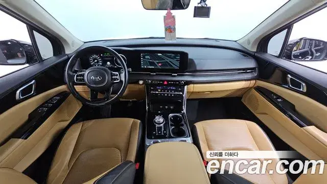 Kia Carnival 2021 — Фото 6/20