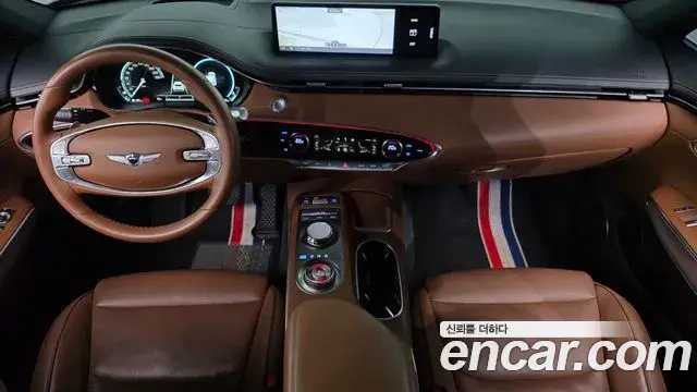 Genesis GV70 2021 — ფოტო 17/20