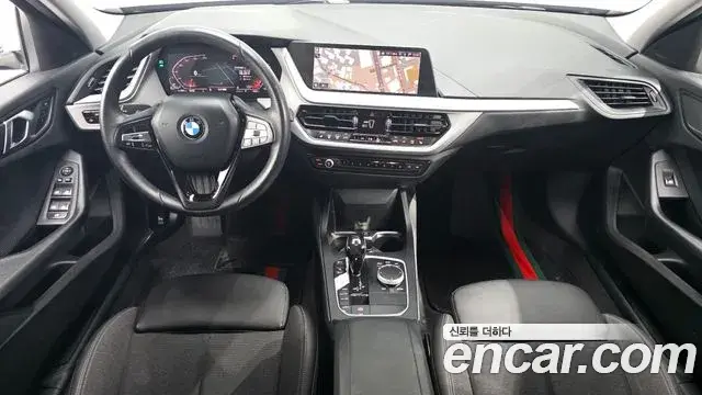 BMW 1 Series 2020 — ფოტო 3/20
