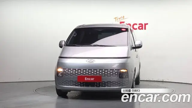 Hyundai Staria 2021 — Şəkil 1/20