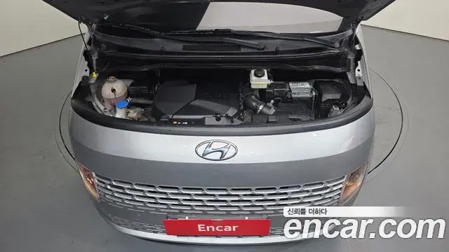 Hyundai Staria 2021 — Şəkil 13/20